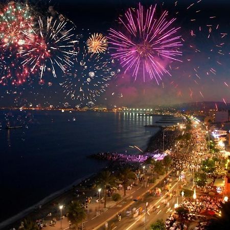 2P Entierement Climatise I Bien Insonorise I Wifi I A 300 M De La Mer I Restaurants Commerces Et Transports A 5Mn A Pied I Ideal 2 Personnes I Possibilite 4 Avec Canape Lit De Qualite I Tres Belle Douche Cagnes-sur-Mer Dış mekan fotoğraf